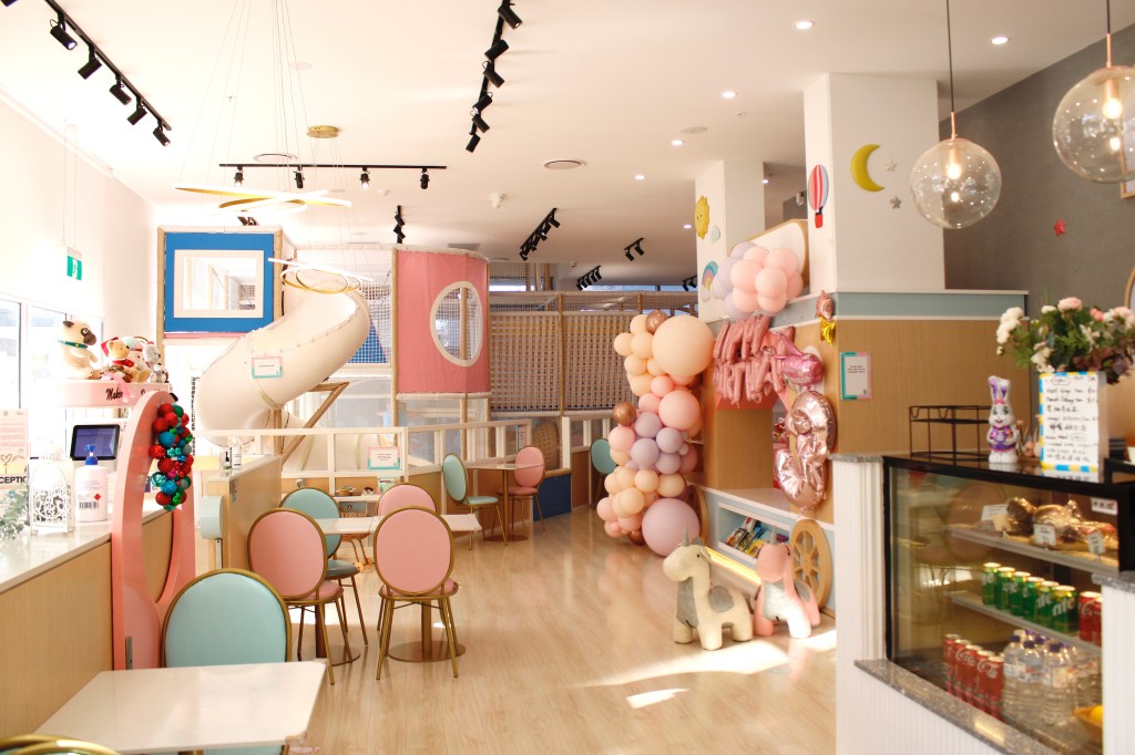 Have a ball of fun and escape the rain at Babyccino Kids Cafe&nbsp;Hurstville