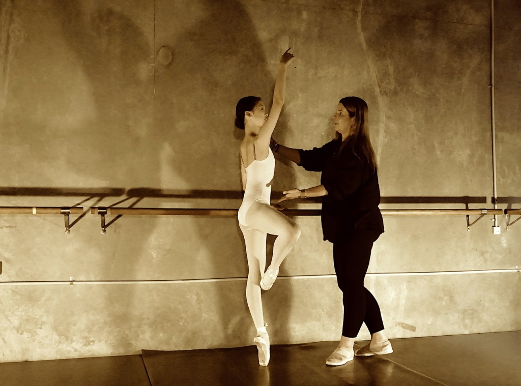 Learn how Rogerson College is the turning pointe for a career in dance.